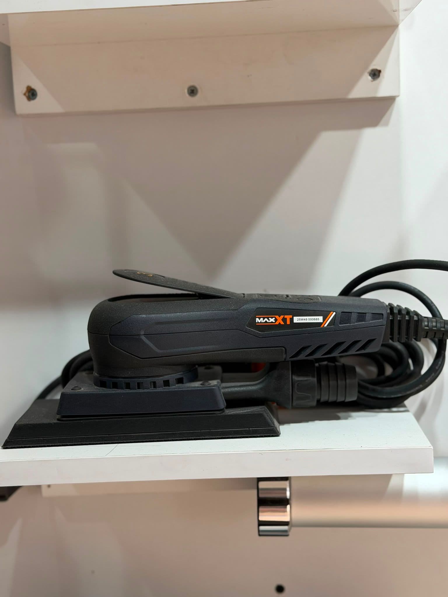 MAX-XT 350W KÖŞELİ RENDE ELEKTRİKLİ ZIMPARA MAKİNASI